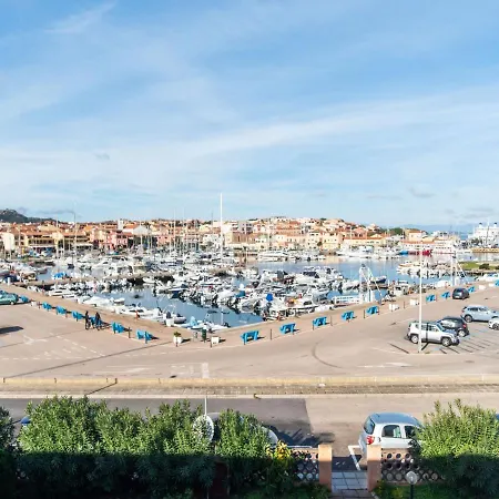 Apartment Seafront In Sardegna With An Amazing View *