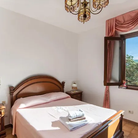 Apartment Seafront In Sardegna With An Amazing View