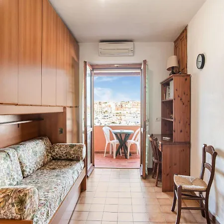 Seafront In Sardegna With An Amazing View Apartment Palau